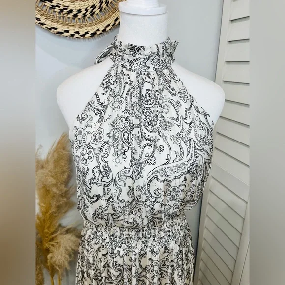 Vince Camuto • Women’s Elegant Ivory Paisley Halter Maxi Dress XS NWOT - Picture 6 of 14
